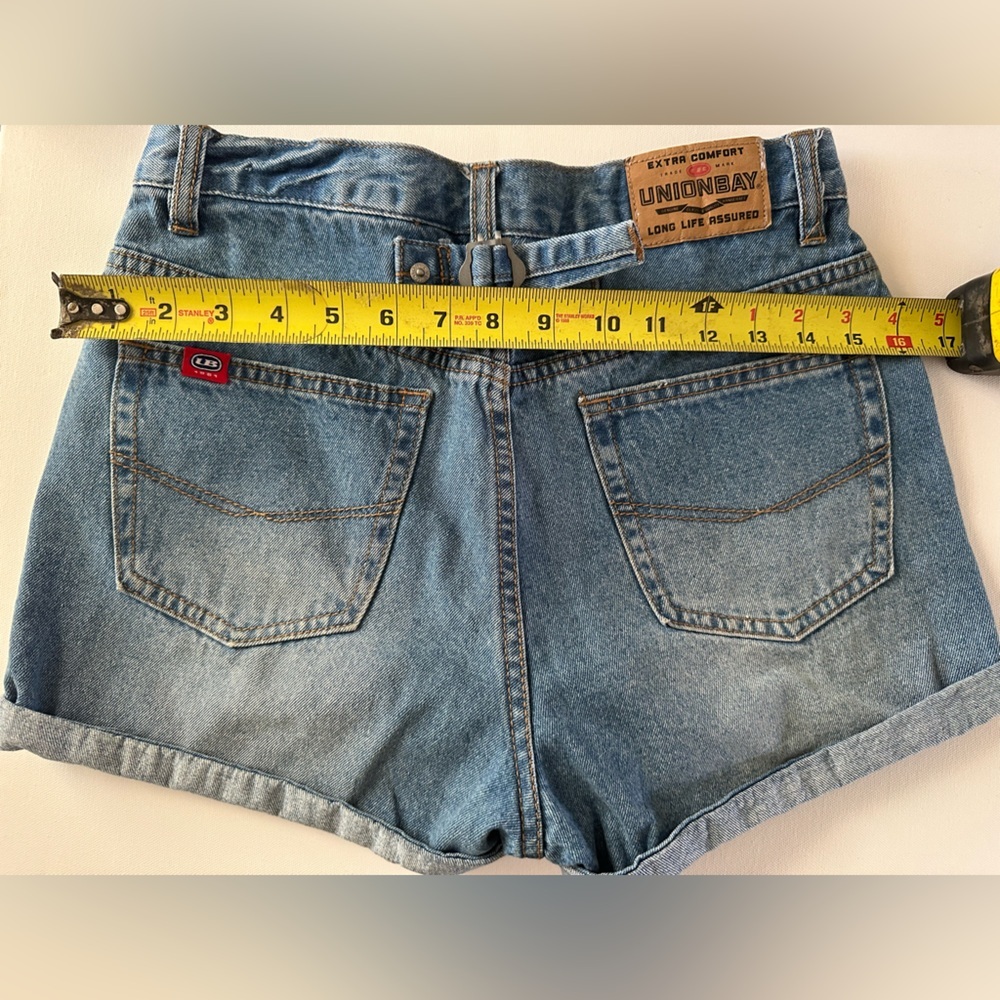 Vintage Union Bay Utility Denim Shorts With Rolled Hem And Adjustable Strap - Picture 6 of 11